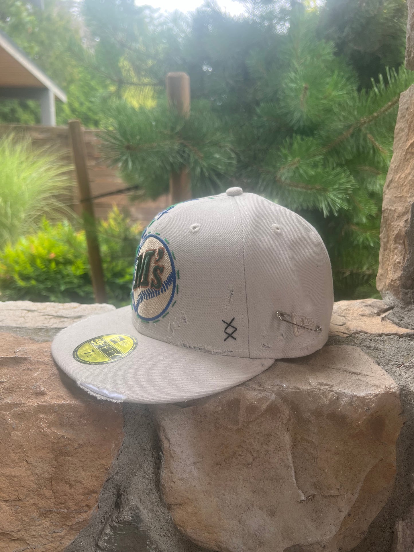 Custom 🥀 X Mariners 7 1/2
